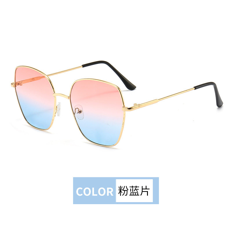 Wholesale Sunglasses Women's High-end Face Small Fashion UV-resistant Sunglasses Gradient Large Frame Metal Sunglasses
